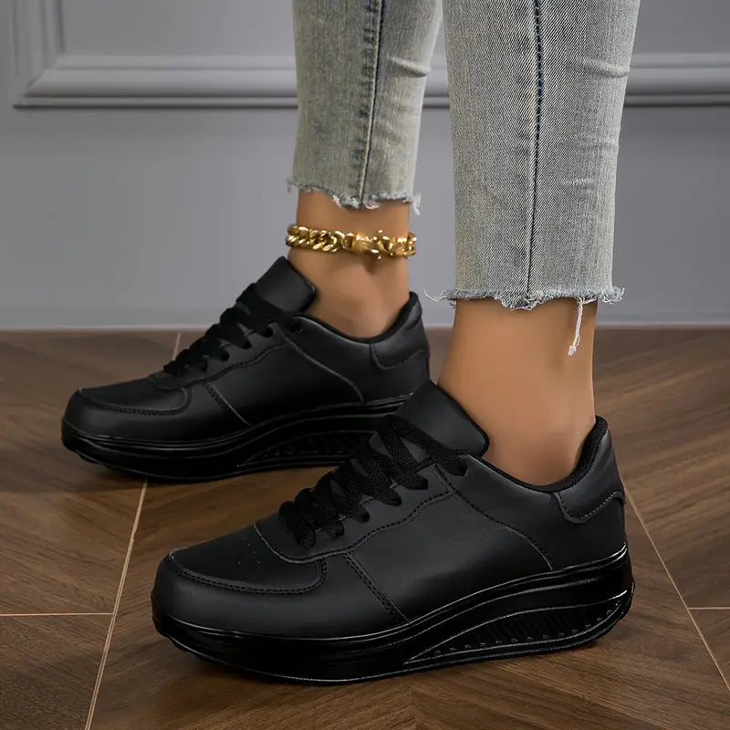 Baskets Femme Semelle Compensée Cuir Synthétique Lacets Minimalistes