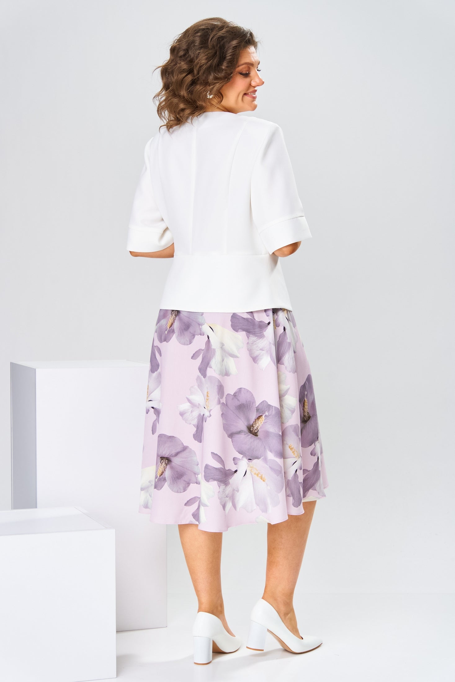 Robe femme midi fluide coton soie imprimé floral manches courtes – élégante