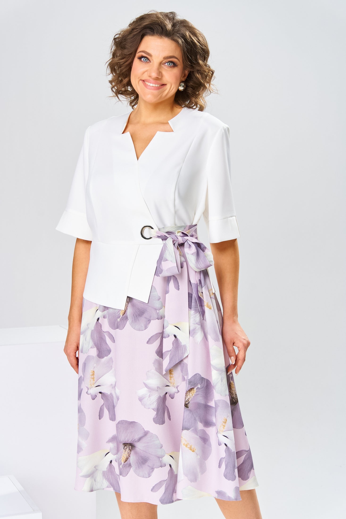 Robe femme midi fluide coton soie imprimé floral manches courtes – élégante