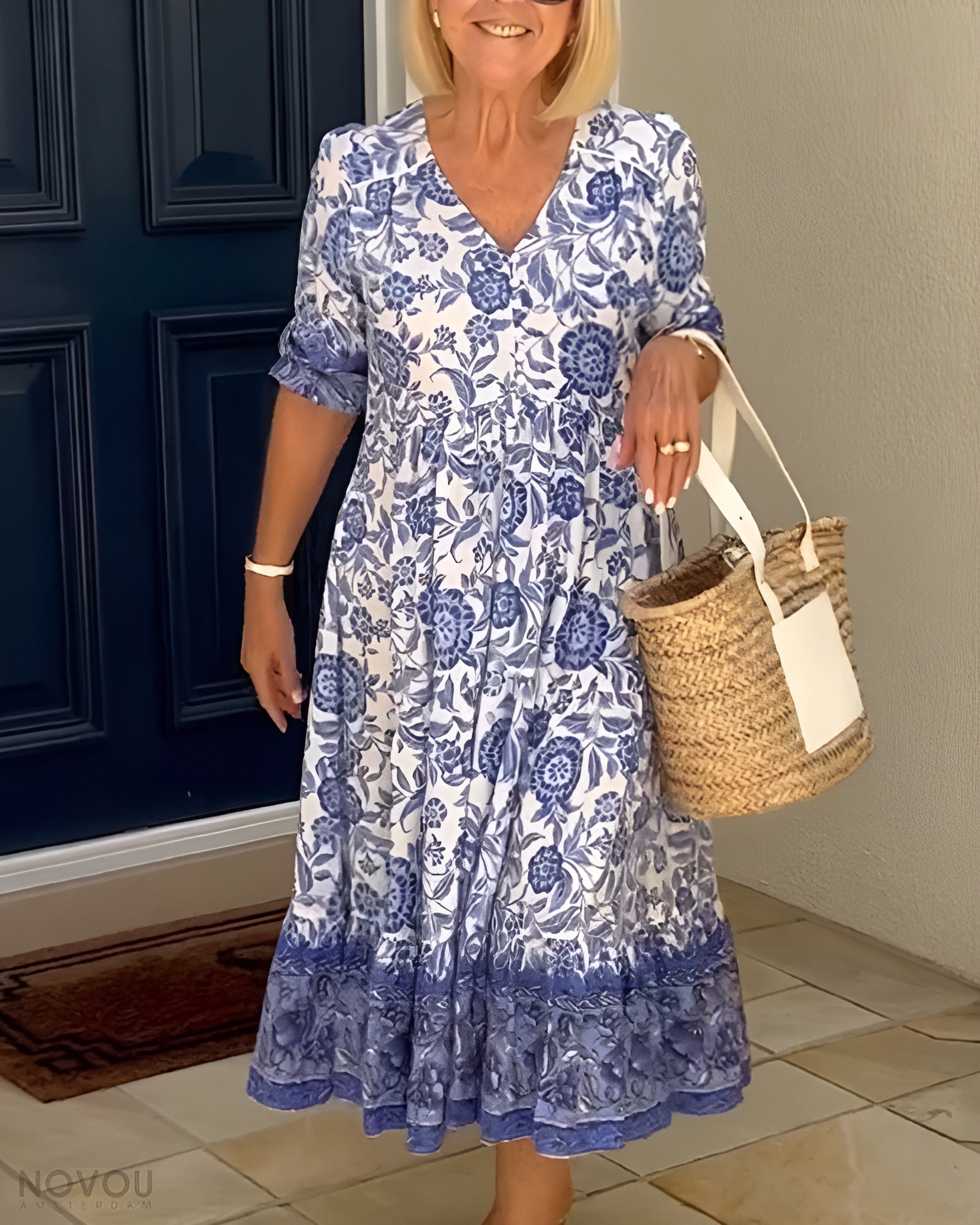 Robe Femme Florale Fluide Col V Manches Courtes pour Style Élégant et Confort Estival