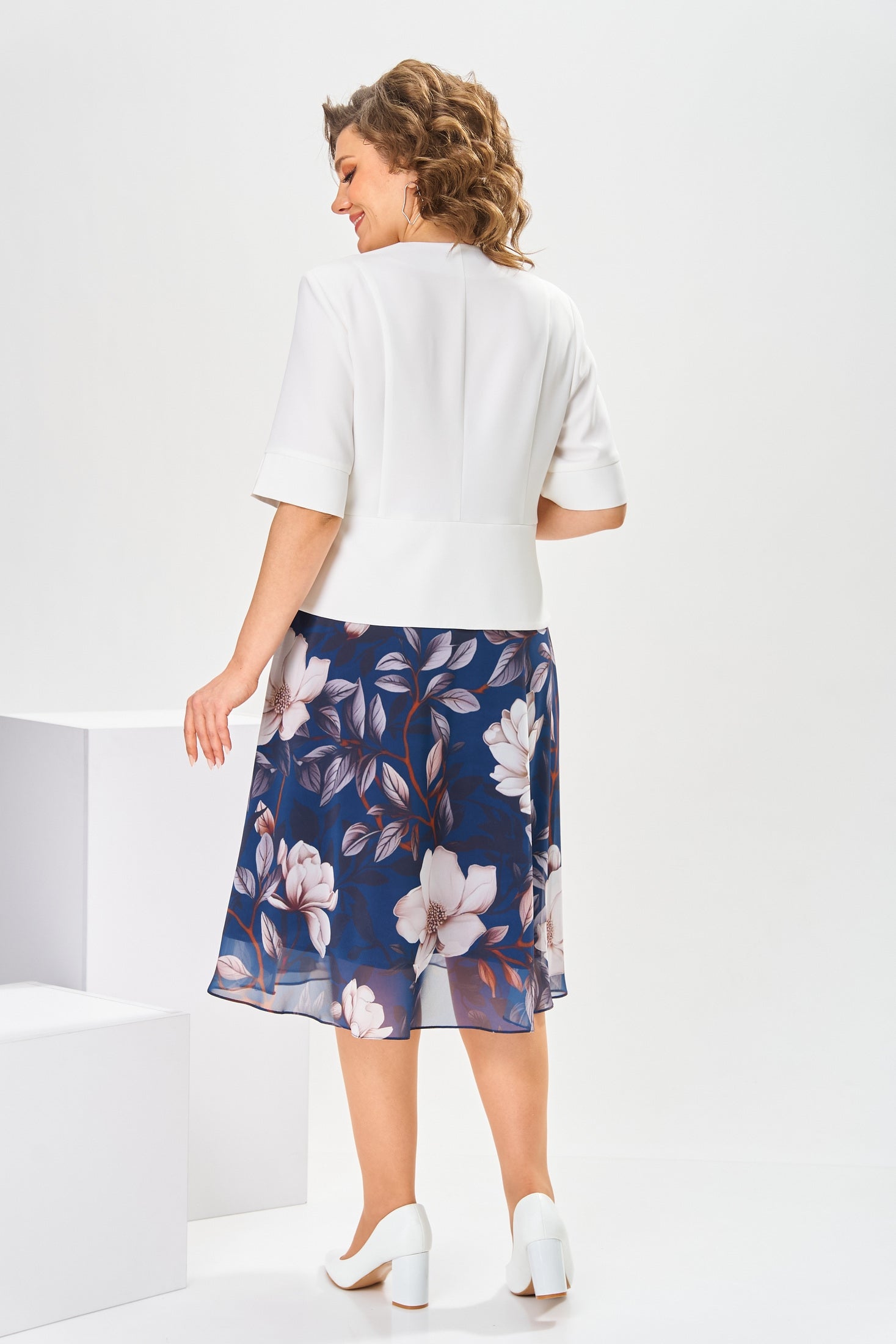 Robe femme midi fluide coton soie imprimé floral manches courtes – élégante
