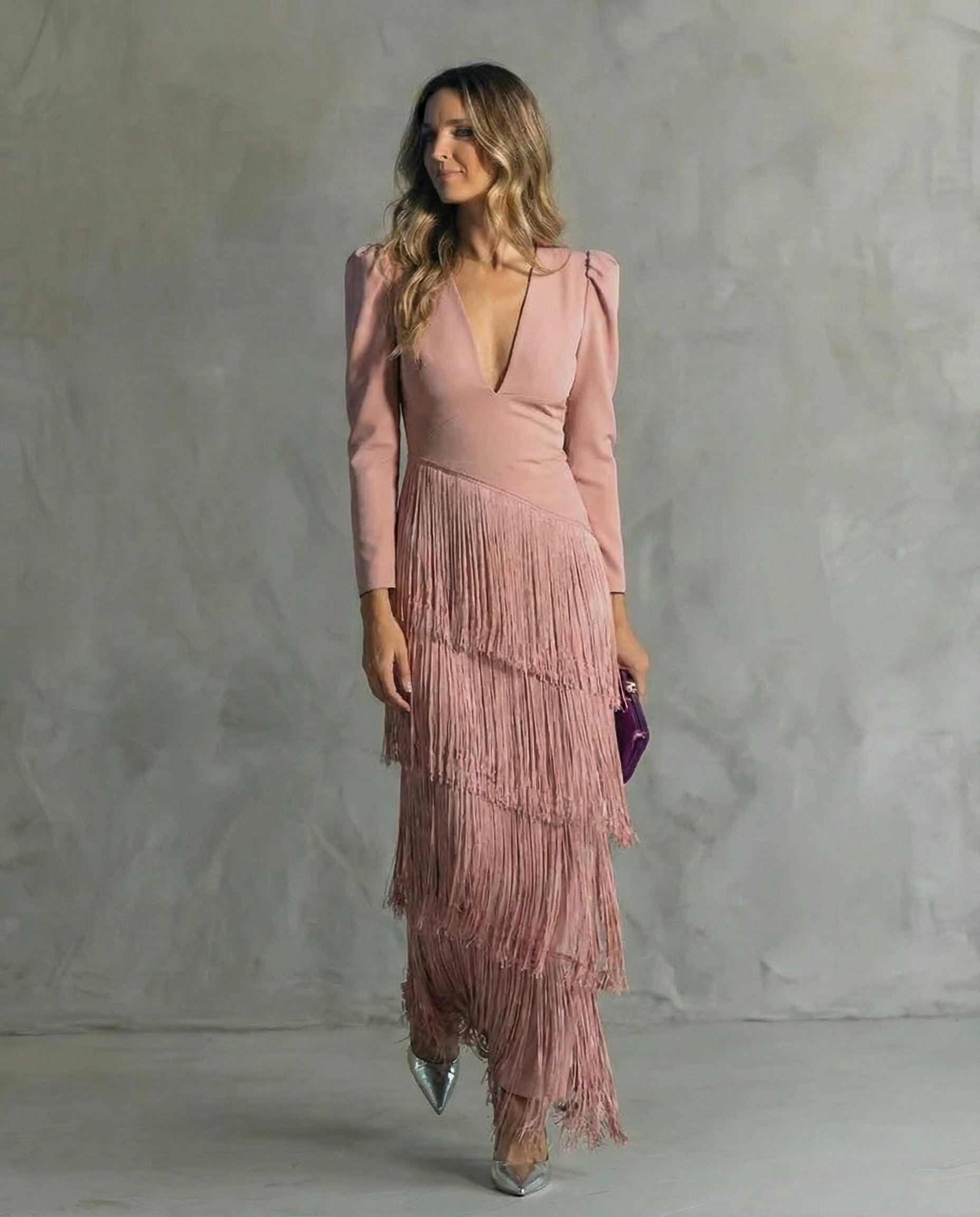 Robe Femme Midi Élégante À Franges Coupe Fluide Moderne