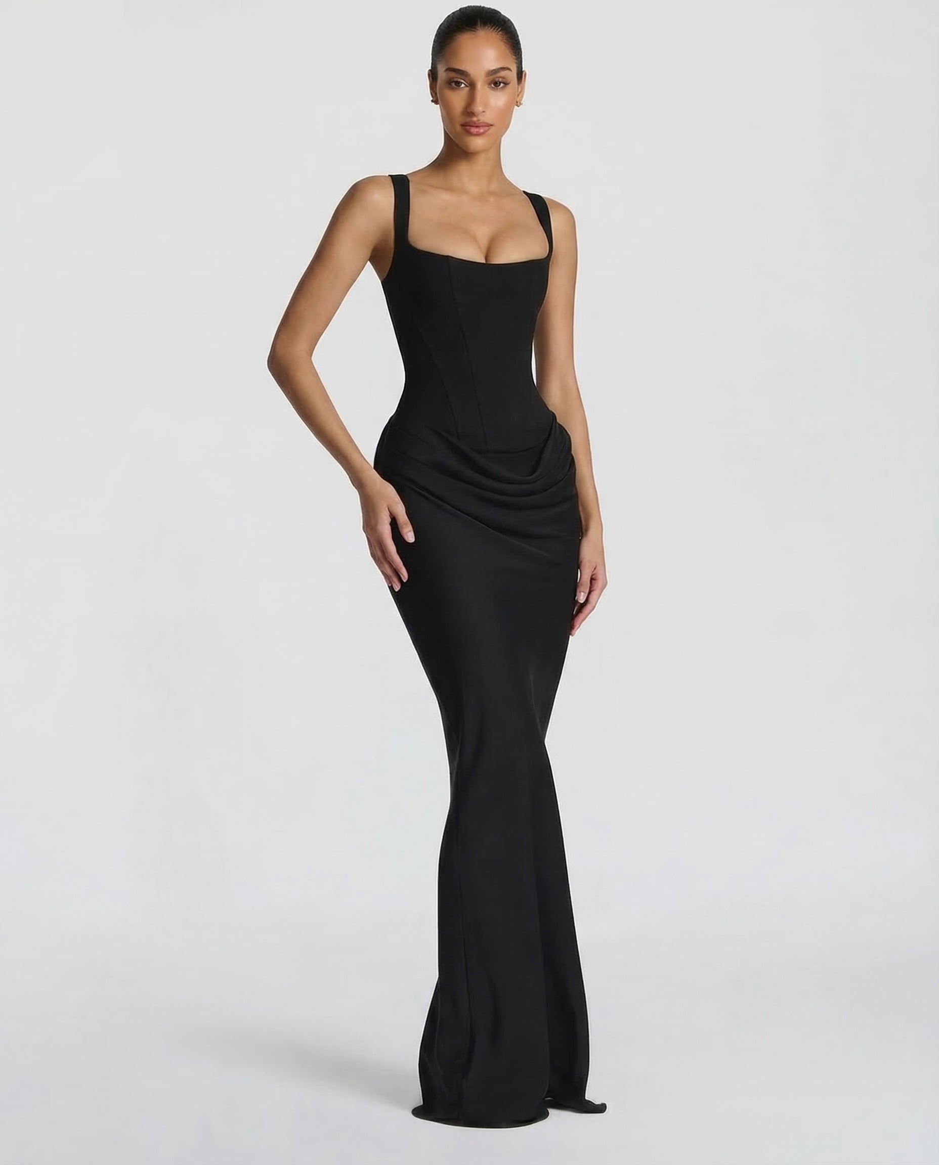 Robe Maxi Ajustée Satinée avec Effet Sablier Élégant
