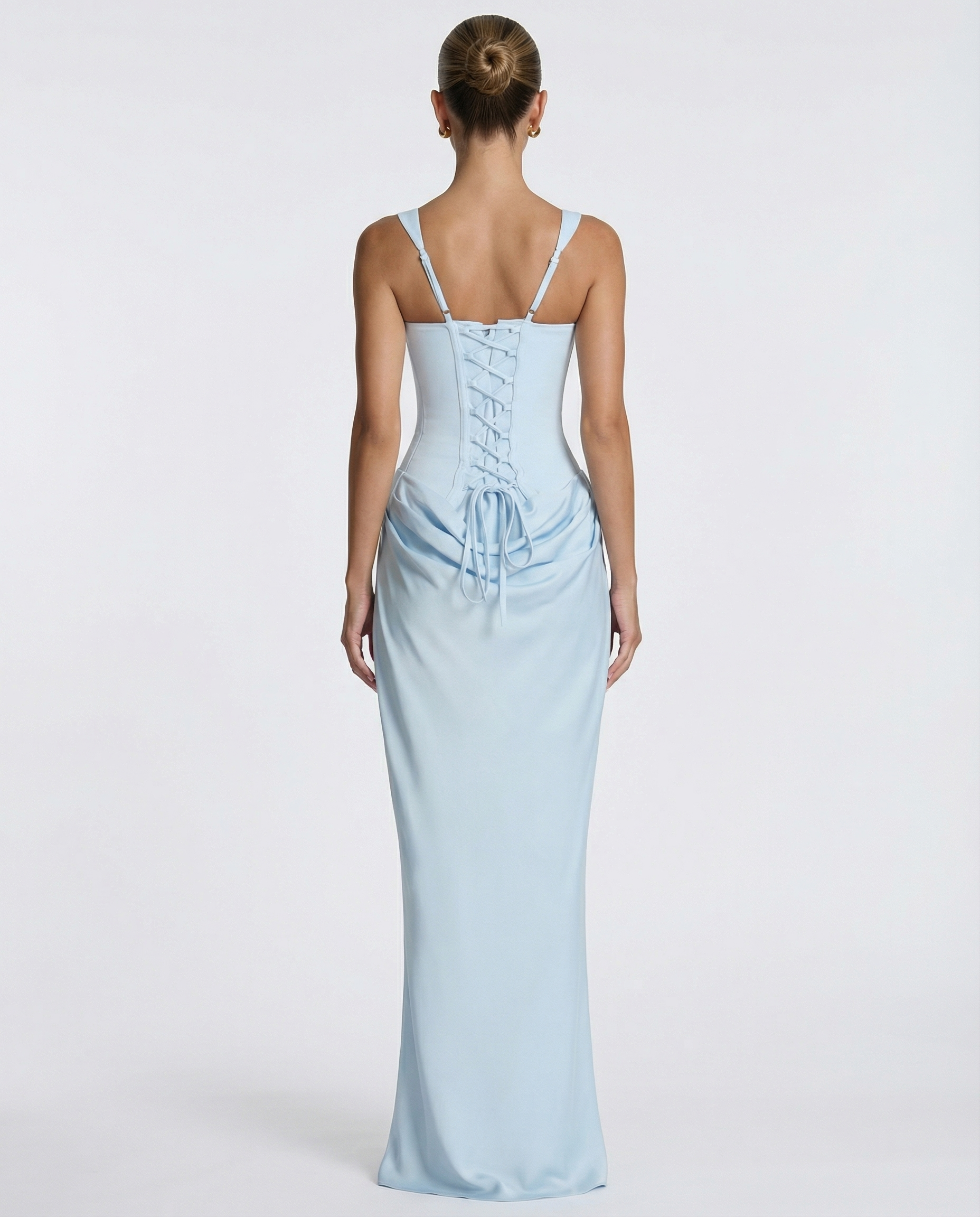 Robe Maxi Ajustée Satinée avec Effet Sablier Élégant