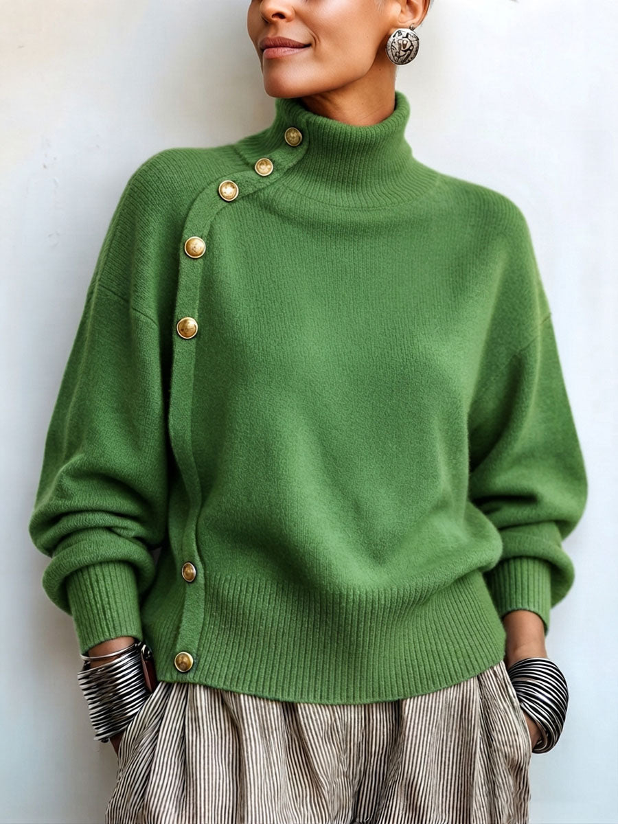 Pull femme à col roulé asymétrique boutonné élégant