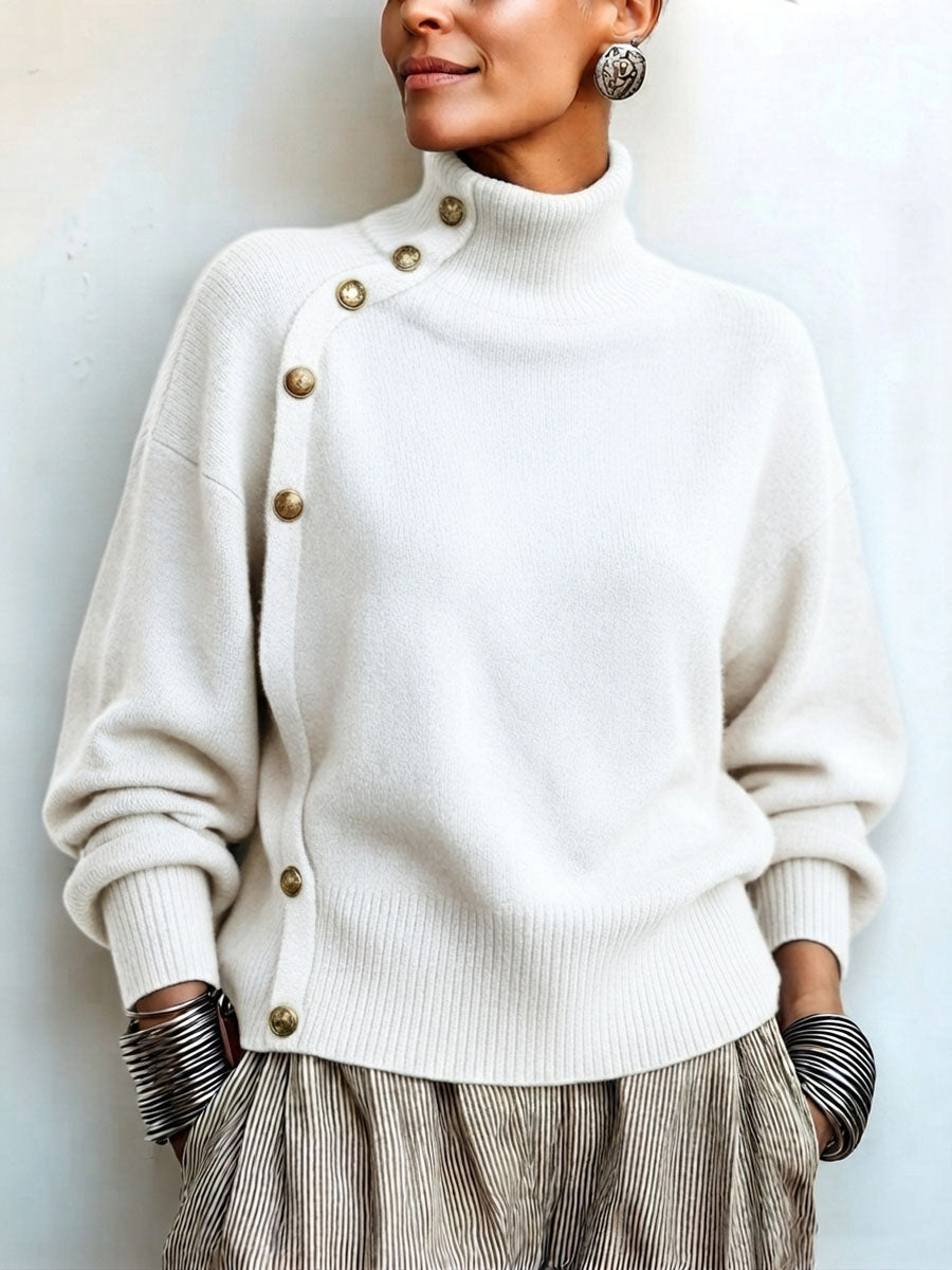 Pull femme à col roulé asymétrique boutonné élégant
