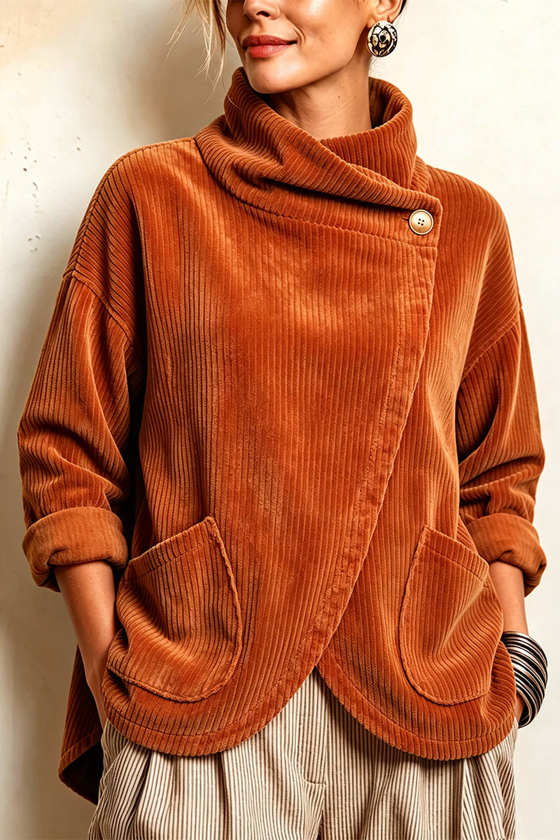 Pull femme en velours côtelé à col montant asymétrique