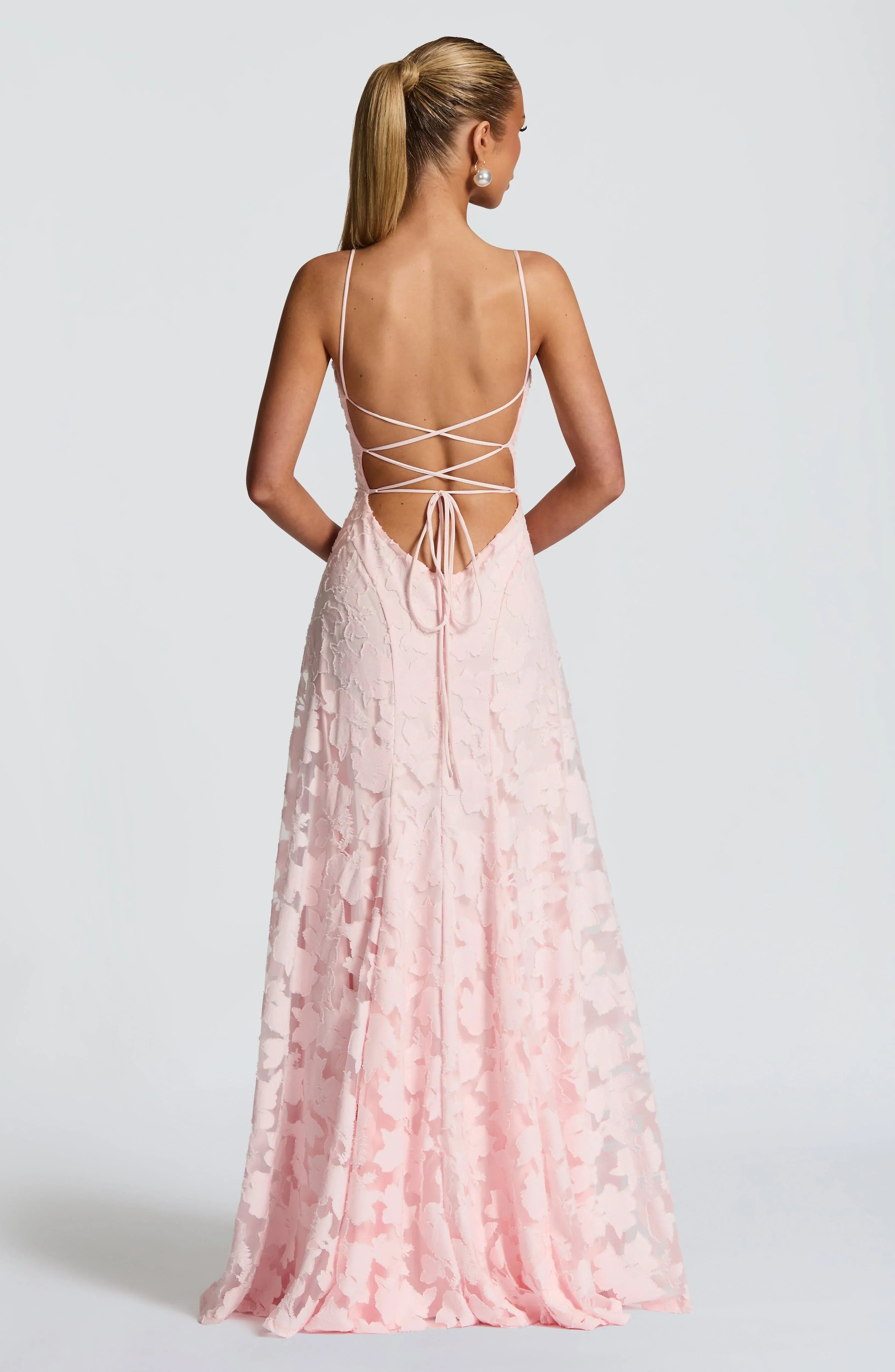 Robe longue femme à fines bretelles – Robe fleurie élégante à imprimé floral pour l’été