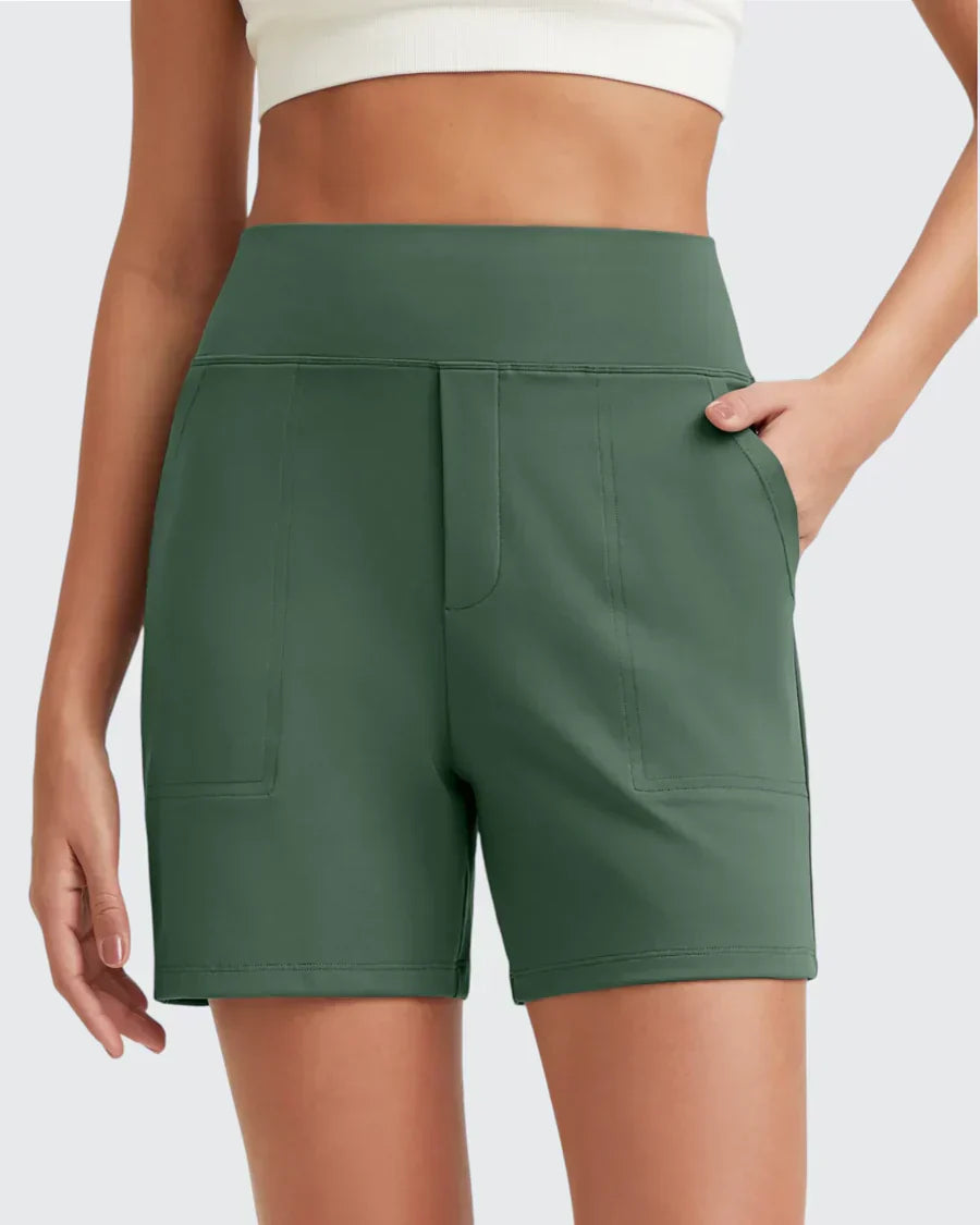 Short femme taille haute avec poches profondes pratiques