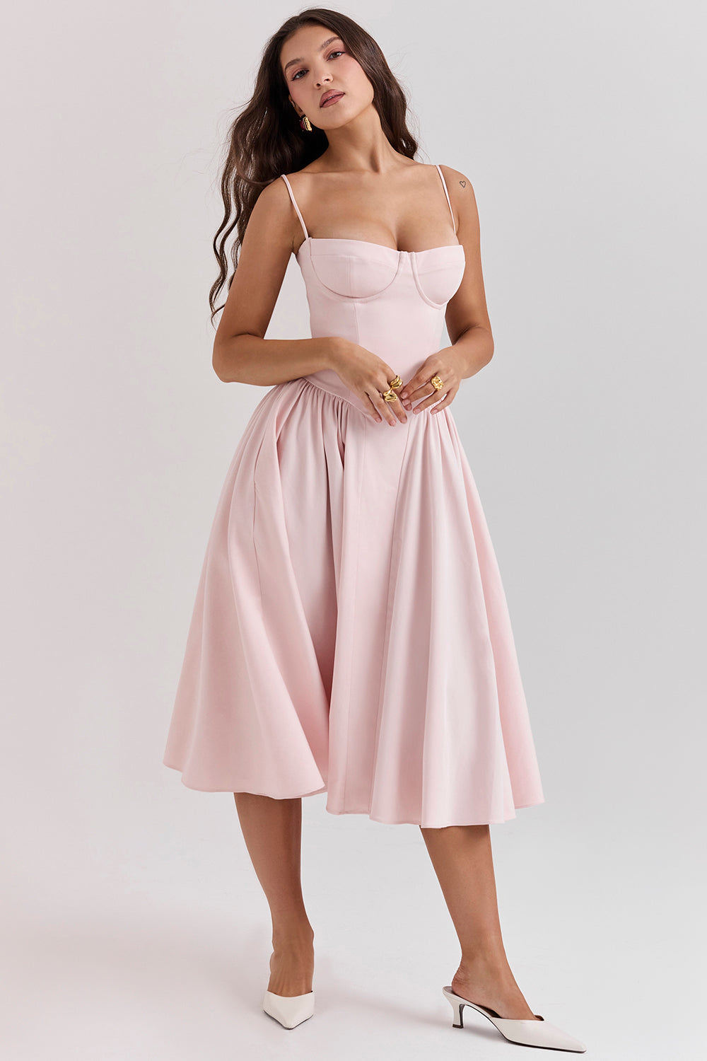 Robe Femme Midi Élégante Bretelles Fines Coupe Fluide Été
