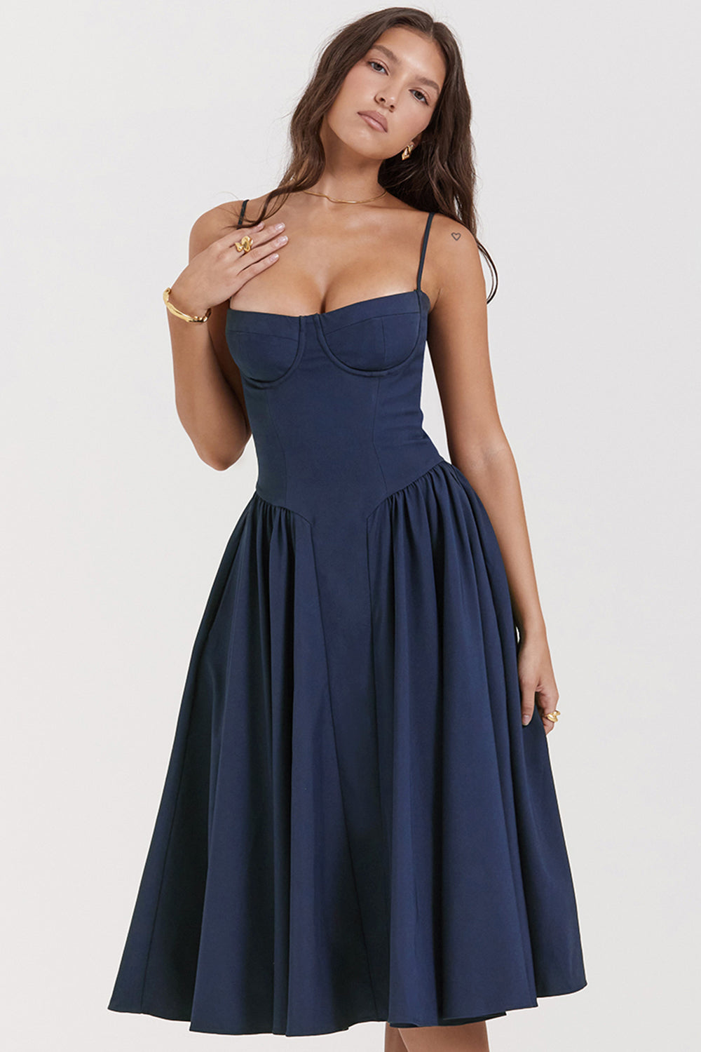 Robe Femme Midi Élégante Bretelles Fines Coupe Fluide Été