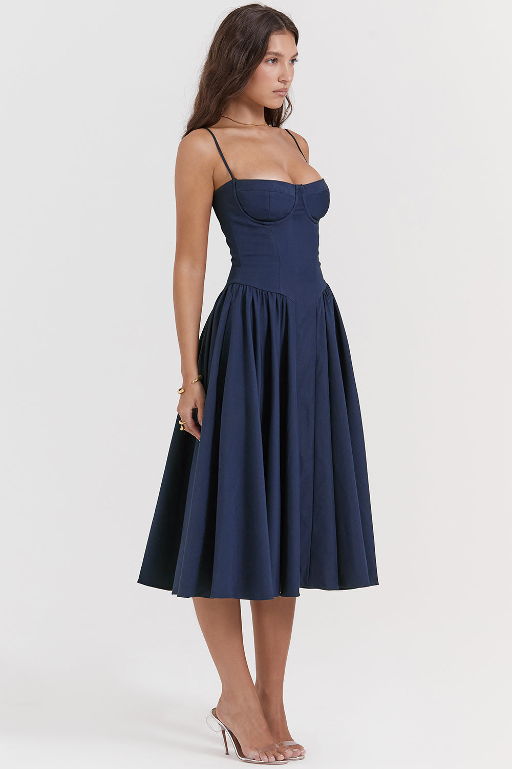 Robe Femme Midi Élégante Bretelles Fines Coupe Fluide Été