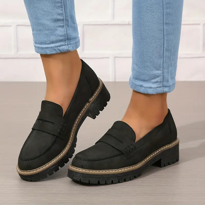 Mocassins Femme à Semelle Épaisse et Coupe Confortable pour Usage Quotidien