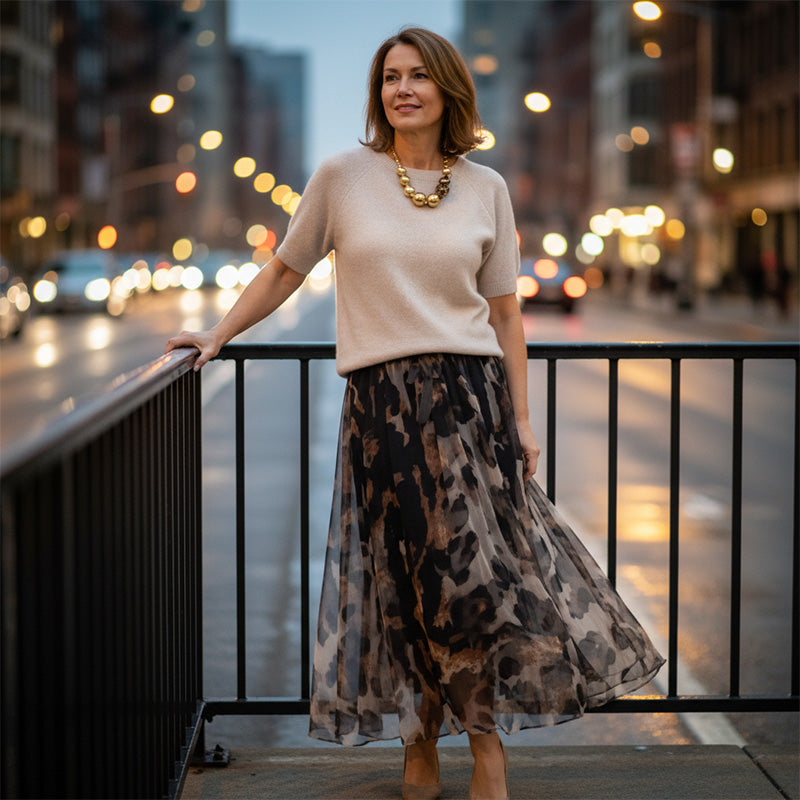 Ensemble femme deux pièces avec pull et jupe longue