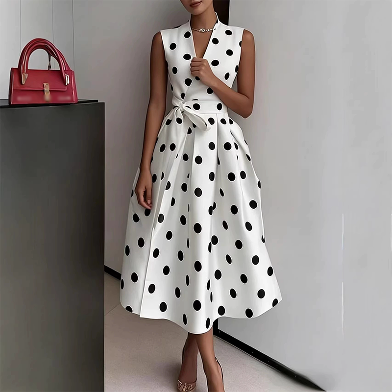 Robe femme sans manches à pois avec col V et ceinture