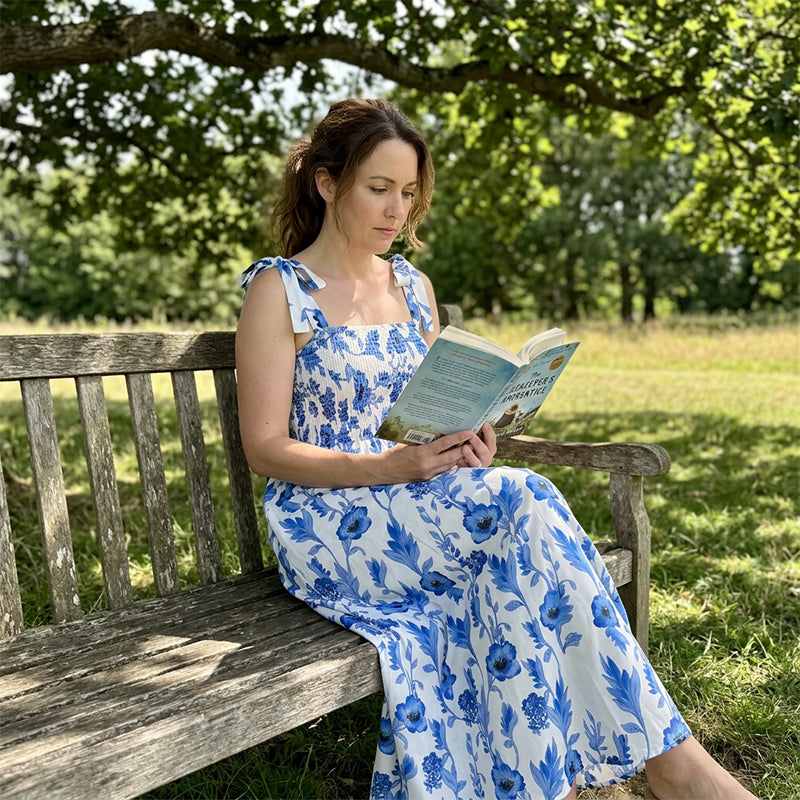 Robe longue d’été femme à imprimé floral et corsage smocké