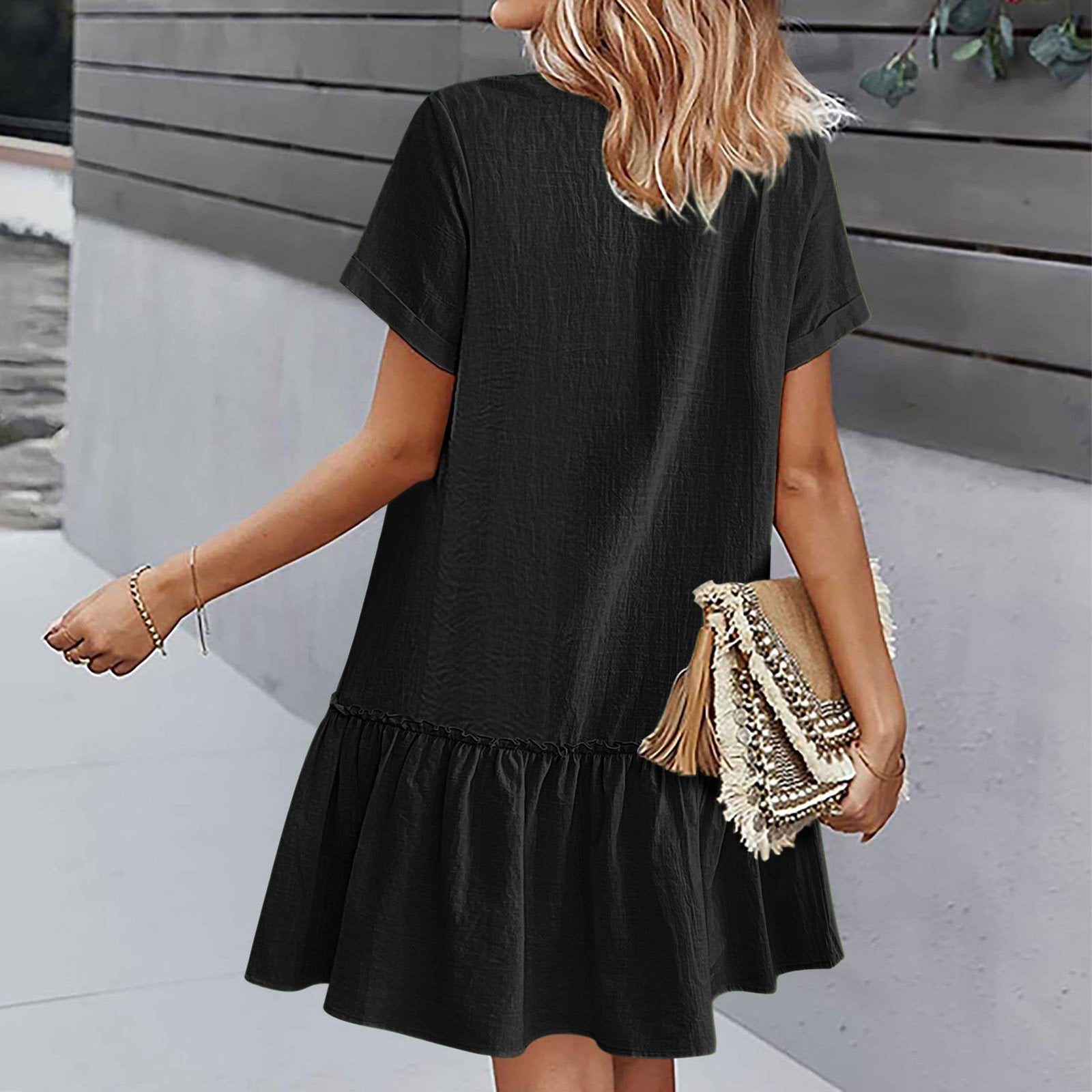 Robe courte femme coton lin à boutons et ourlet volanté