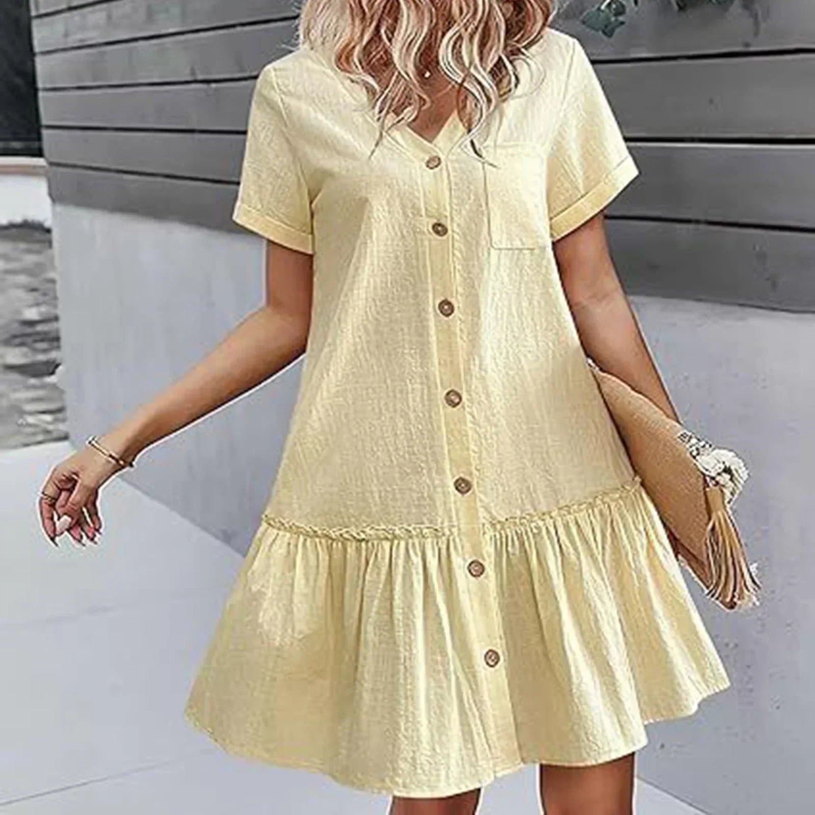 Robe courte femme coton lin à boutons et ourlet volanté