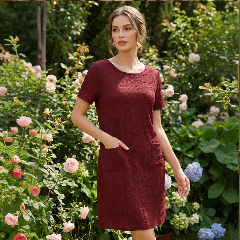 Robe femme texturée à poches et coupe droite confortable
