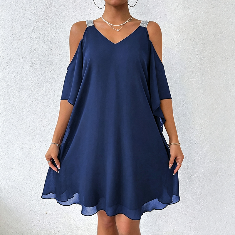 Robe femme épaules dénudées avec bretelles brillantes
