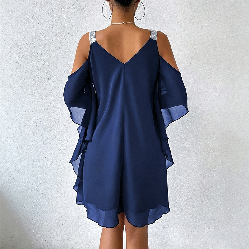 Robe femme épaules dénudées avec bretelles brillantes