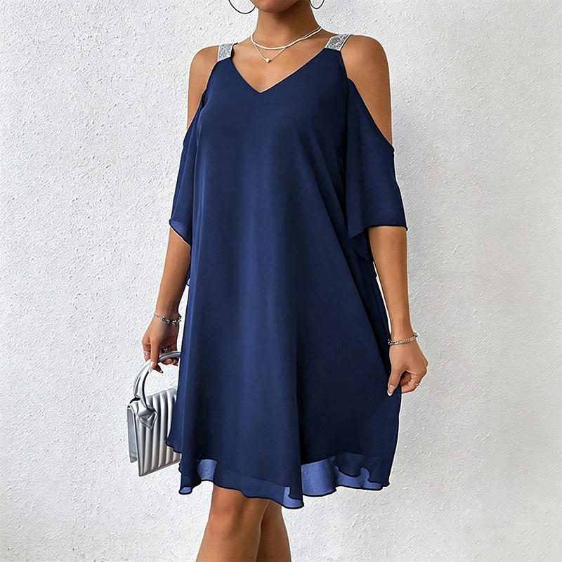 Robe femme épaules dénudées avec bretelles brillantes