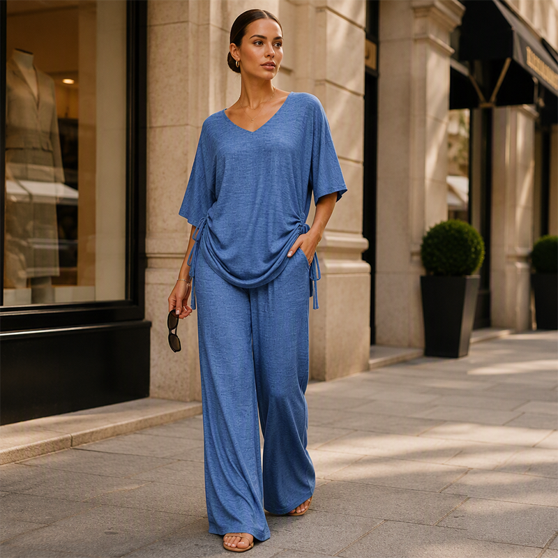 Ensemble femme fluide à col V avec pantalon large