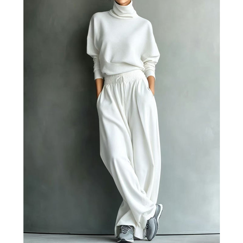Ensemble femme avec col montant et pantalon fluide