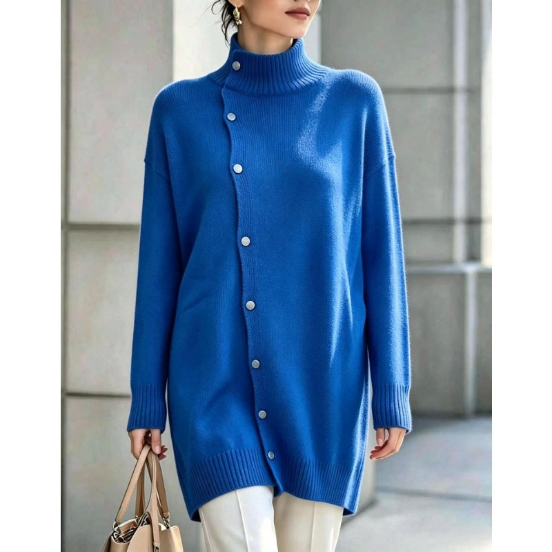 Pull femme long à col roulé avec boutons asymétriques