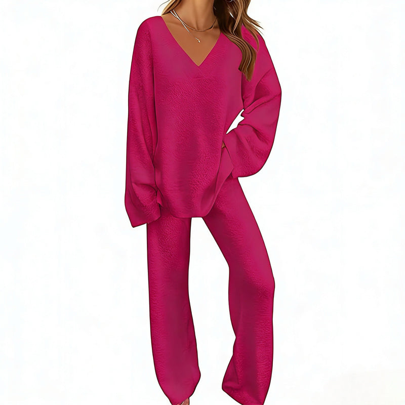 Ensemble en maille femme avec pull col V et pantalon large